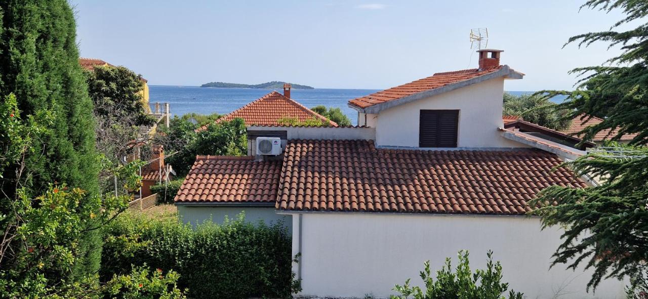 Apartment Ljubica Rogoznica  Eksteriør bilde