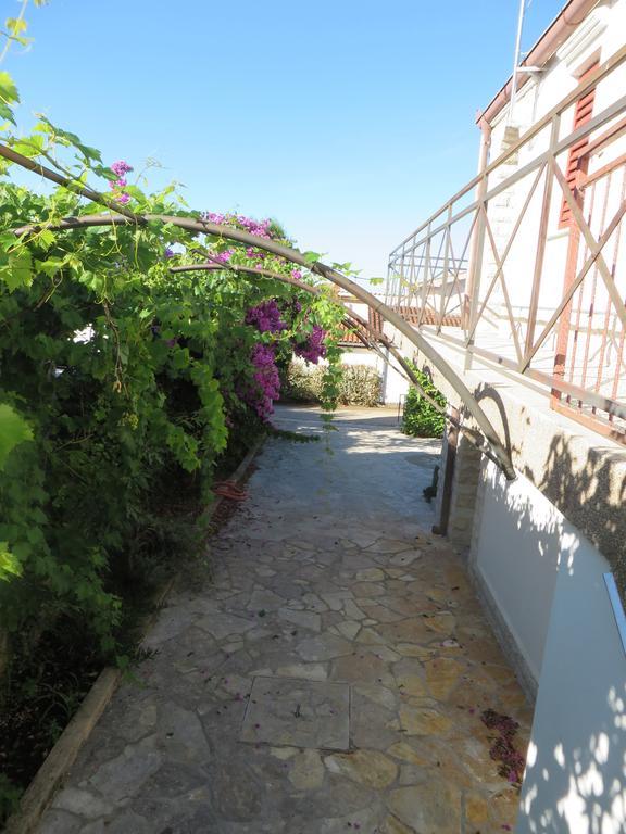 Apartment Ljubica Rogoznica  Rom bilde